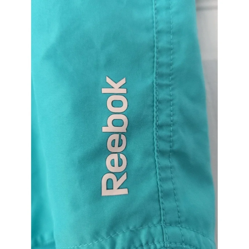 Reebok Womans Athletic Shorts Size Large Turquoise‎